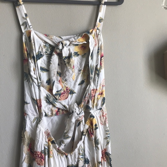 Hollister floral tie-back a-line mini dress - Picture 5 of 8